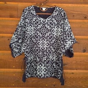Ariat Hankerchief Boho Top Size Medium